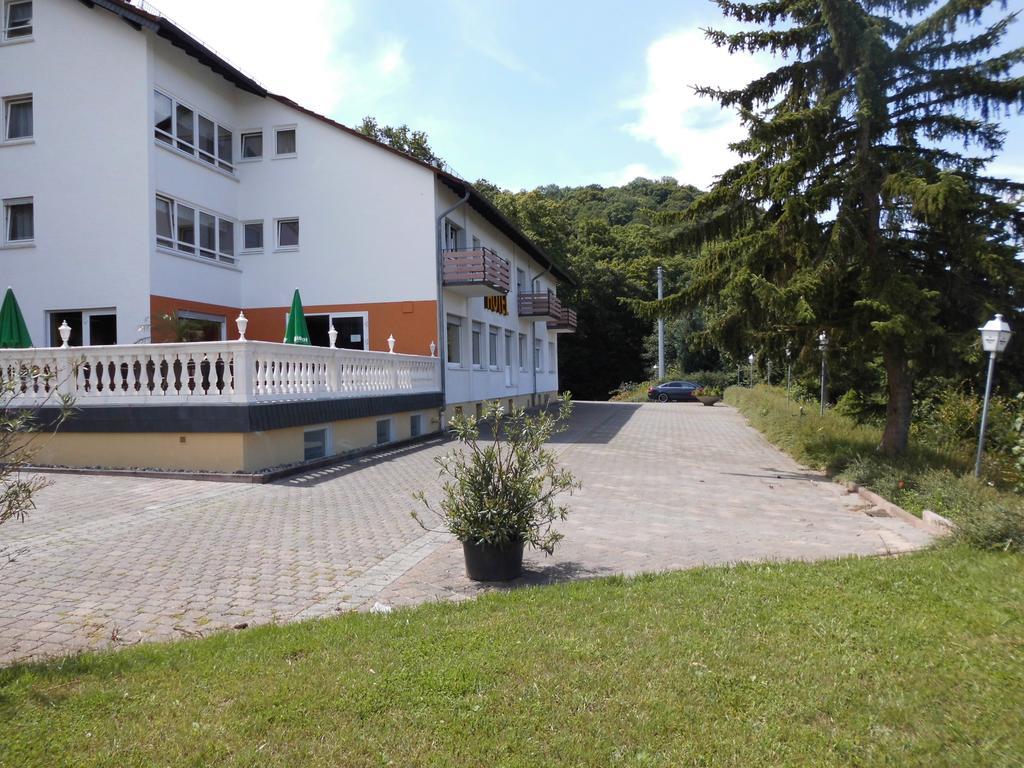Burg-Hotel Obermoschel Eksteriør billede